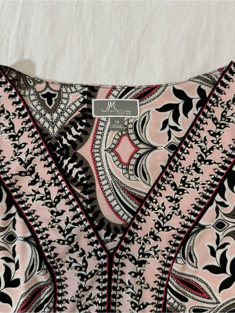 JM Collection Woman Pink Paisley Embellished V-Neck Tunic Top Size 1X - Picture 5 of 9